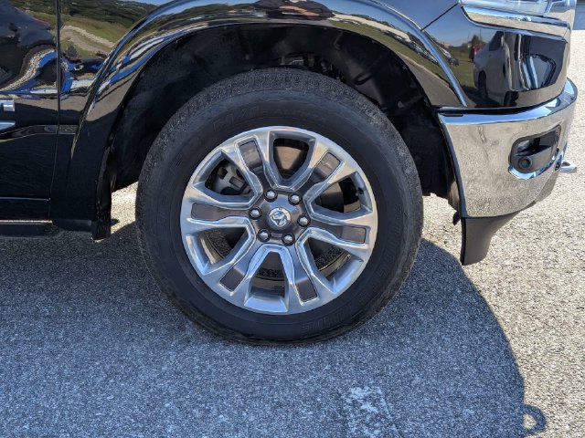 Used 2023 RAM 1500 Limited AWD/4WD image 9