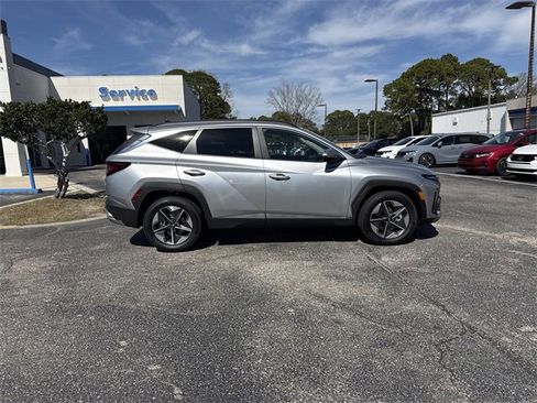 Used 2025 Hyundai Tucson SEL image 4