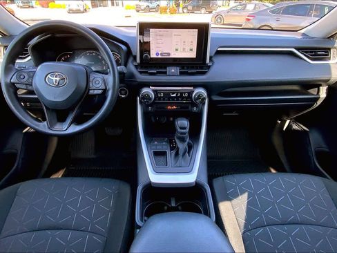 Used 2025 Toyota RAV4 XLE w/ Convenience Package image 16