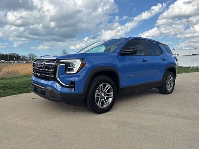 Used 2025 GMC Terrain Elevation