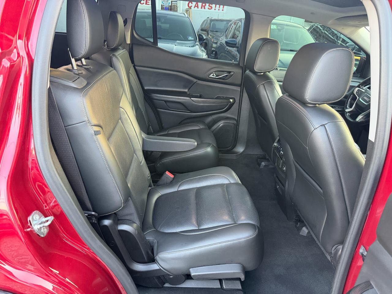 Used 2019 GMC Acadia SLT AWD/4WD image 16