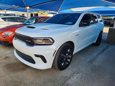 Used 2021 Dodge Durango R/T w/ Blacktop Package AWD/4WD image 2