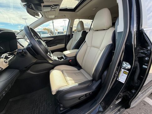 Certified 2025 Subaru Outback Limited image 16