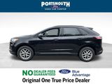 Certified 2022 Ford Edge SE image 2