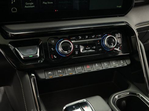Used 2024 GMC Sierra 1500 AT4X w/ AT4X AEV Edition AWD/4WD image 49