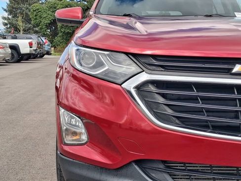 Used 2021 Chevrolet Equinox LT AWD/4WD image 9