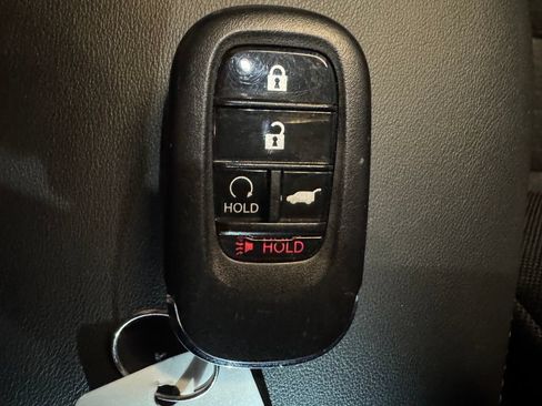 Used 2024 Honda HR-V Sport image 17