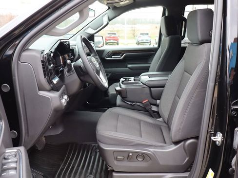 Used 2024 GMC Sierra 1500 Elevation image 9