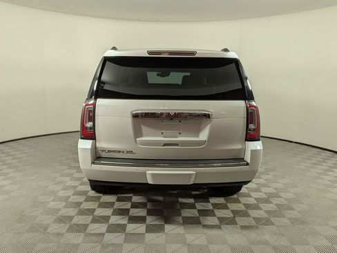 Used 2018 GMC Yukon XL Denali RWD image 4