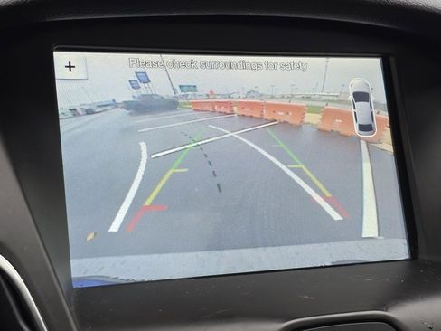 Used 2017 Ford Focus Titanium image 6