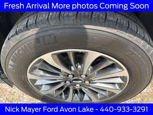 Used 2023 Lincoln Nautilus AWD w/ Premium Package image 11