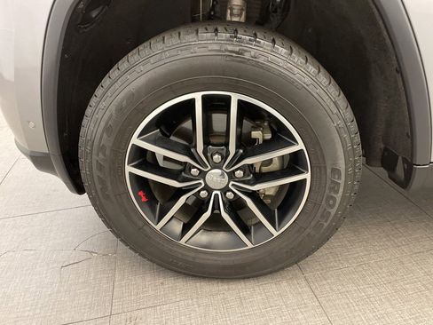 Used 2018 Jeep Grand Cherokee Trailhawk image 12