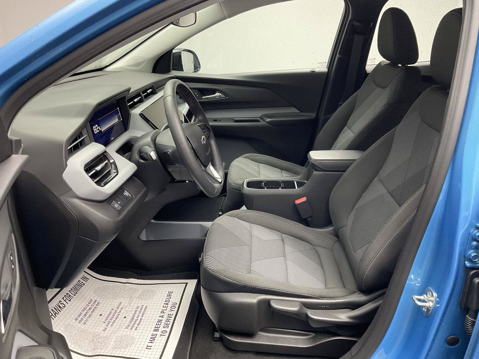 Used 2027 Chevrolet Bolt LT FWD image 12