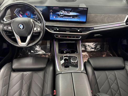 Used 2025 BMW X5 sDrive40i RWD image 16