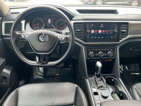 Used 2018 Volkswagen Atlas SEL image 18
