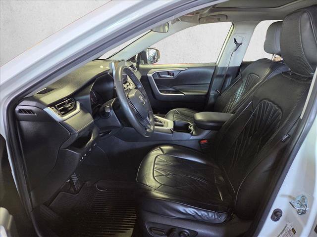 Used 2023 Toyota RAV4 XLE w/ Convenience Package FWD image 10