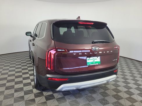 Used 2020 Kia Telluride LX FWD image 5