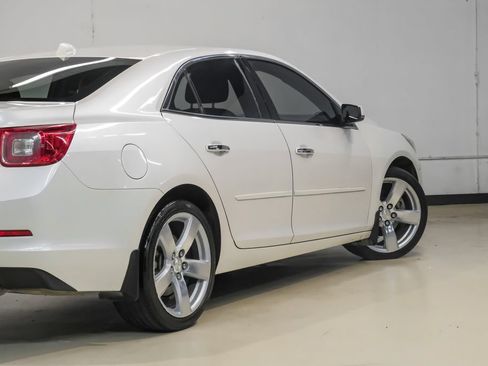 Used 2014 Chevrolet Malibu LTZ FWD image 12
