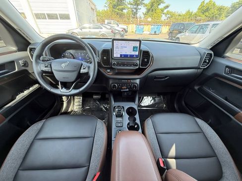 Used 2024 Ford Bronco Sport Outer Banks AWD/4WD image 22