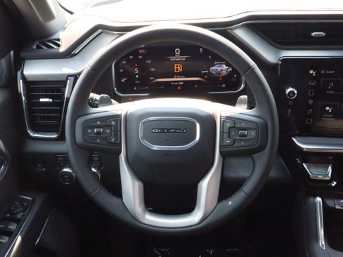 New 2026 GMC Sierra 1500 Denali w/ Technology Package image 9