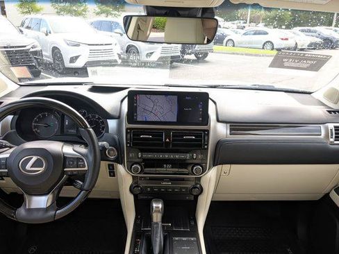 Certified 2023 Lexus GX 460 Premium w/ Premium Package AWD/4WD image 19