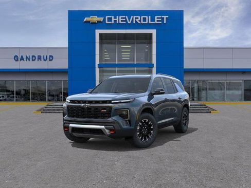 New 2026 Chevrolet Traverse Z71 w/ Driver Confidence Package image 32