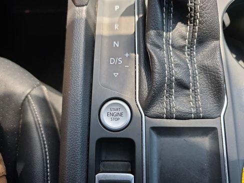 Used 2021 Volkswagen Atlas SE FWD image 27