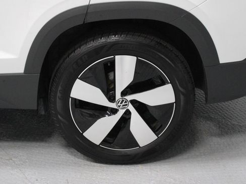 Used 2025 Volkswagen Taos S AWD/4WD image 19