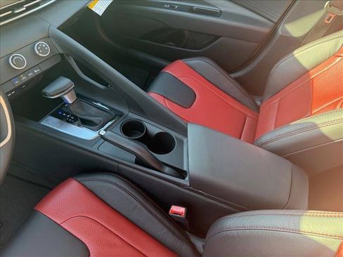 New 2026 Hyundai Elantra SE w/ Cargo Package image 11