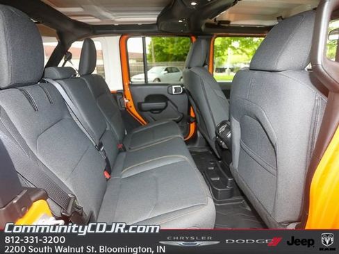 New 2025 Jeep Wrangler Sport S w/ Convenience Group image 17