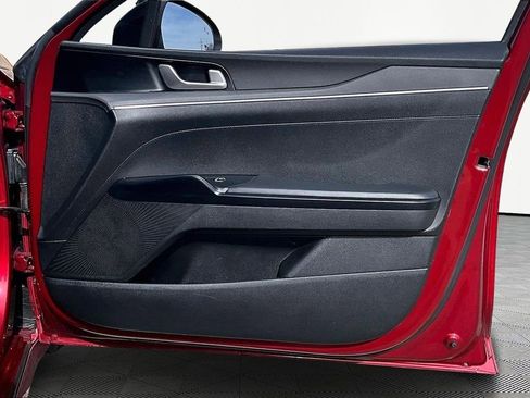 Used 2021 Kia K5 LXS image 24