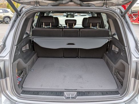 New 2026 Mercedes-Benz GLB 250 image 33