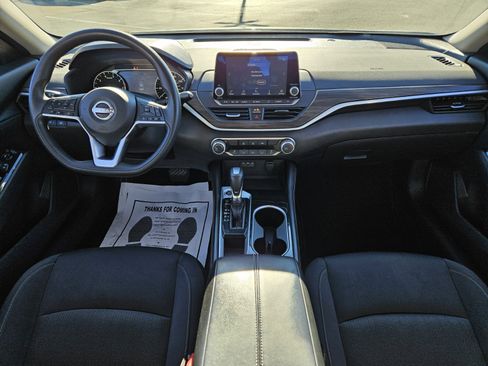 Used 2023 Nissan Altima 2.5 SV image 13