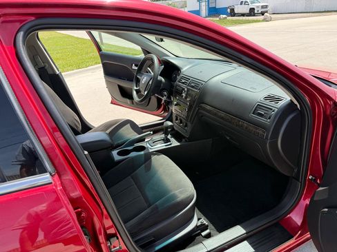 Used 2008 Mercury Milan FWD image 24