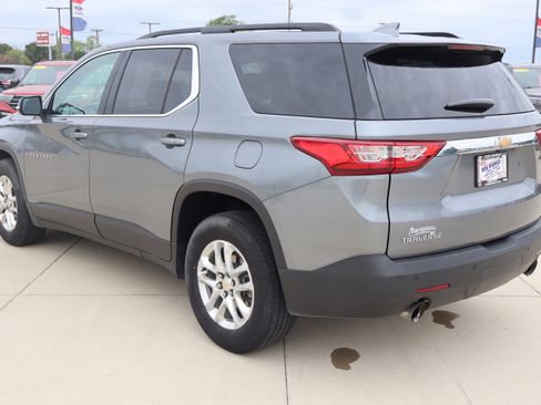 Used 2019 Chevrolet Traverse LT image 7