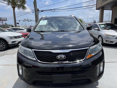 Used 2015 Kia Sorento LX AWD/4WD image 3