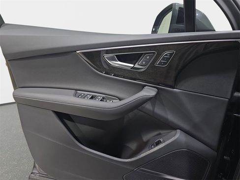 New 2025 Audi Q7 2.0T Premium Plus image 27
