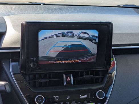 Used 2023 Toyota Corolla LE image 21