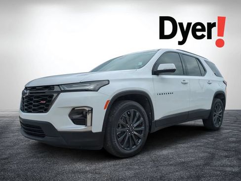 Used 2023 Chevrolet Traverse RS FWD image 8
