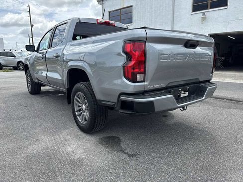 Used 2023 Chevrolet Colorado LT RWD image 4