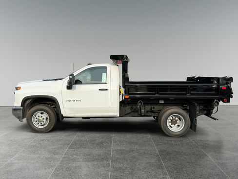 New 2026 Chevrolet Silverado 3500 W/T w/ WT Convenience Package AWD/4WD image 2