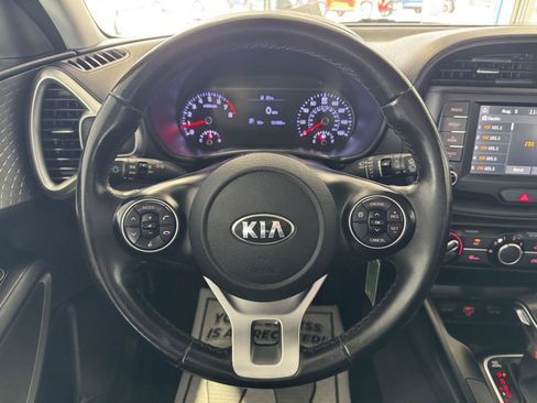 Used 2020 Kia Soul X-Line FWD image 17