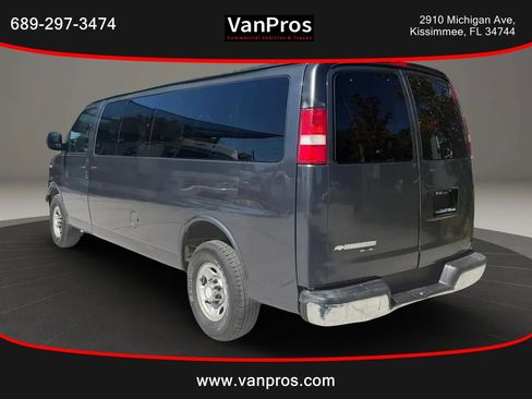 Used 2016 Chevrolet Express 3500 LT w/ LT Preferred Equipment Group RWD image 3