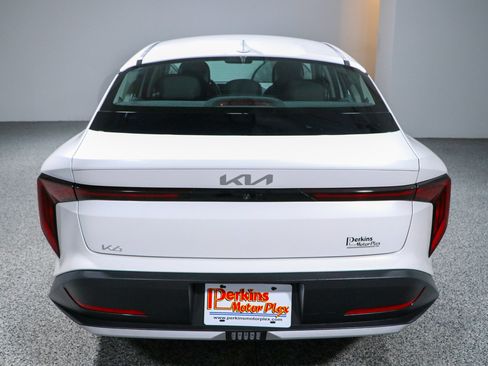 Used 2025 Kia K4 FWD image 8