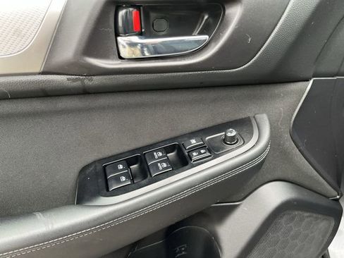 Used 2019 Subaru Outback 2.5i Premium w/ Popular Package #2 image 17