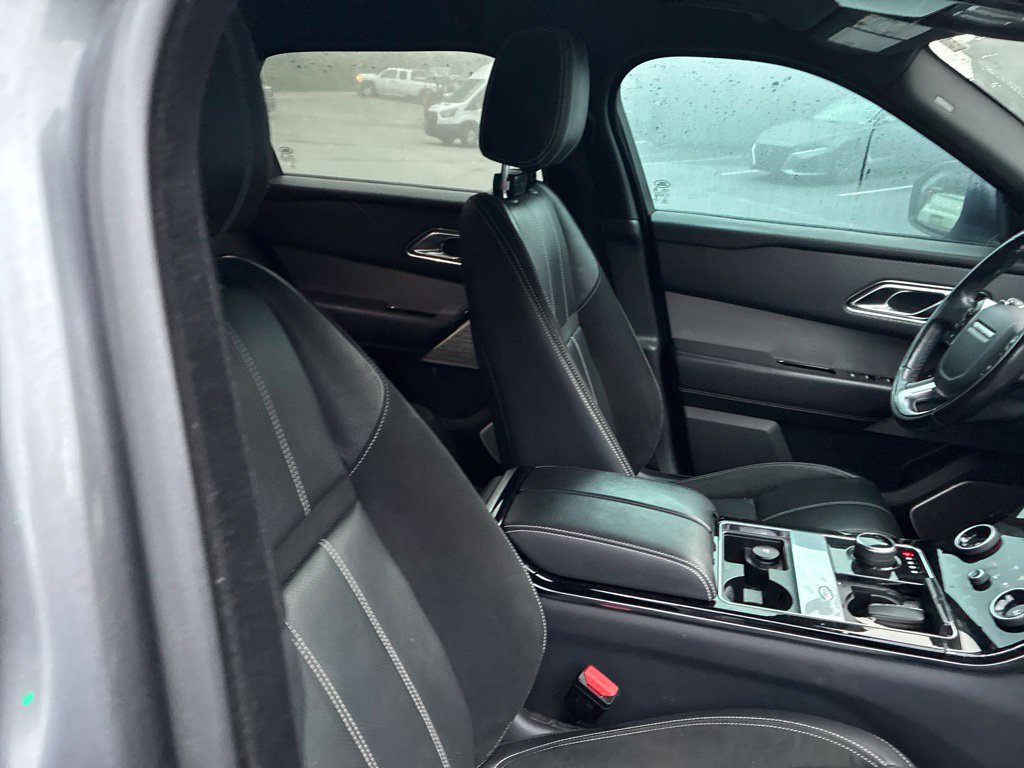 Used 2018 Land Rover Range Rover Velar R-Dynamic SE AWD/4WD image 18