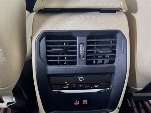 Used 2023 BMW 330i xDrive 330i xDrive w/ Premium Package image 26