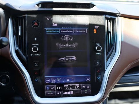 Certified 2022 Subaru Outback Touring XT AWD/4WD image 40