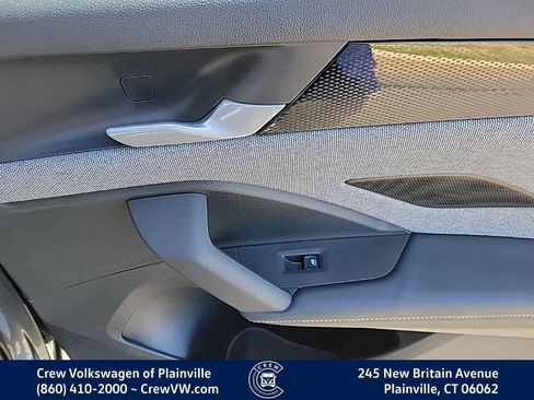 New 2025 Volkswagen Tiguan S image 32