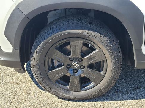 Used 2022 Honda Pilot TrailSport image 35